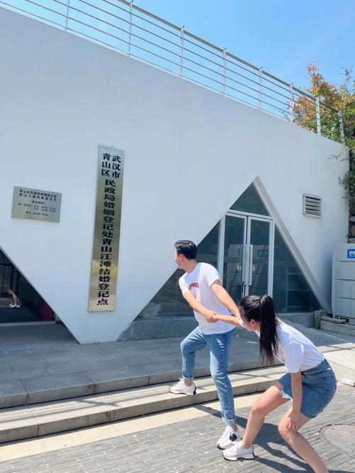 新澳门彩出码走势和女子强拽小孩被刑拘与女子强拽小孩被刑拘视频